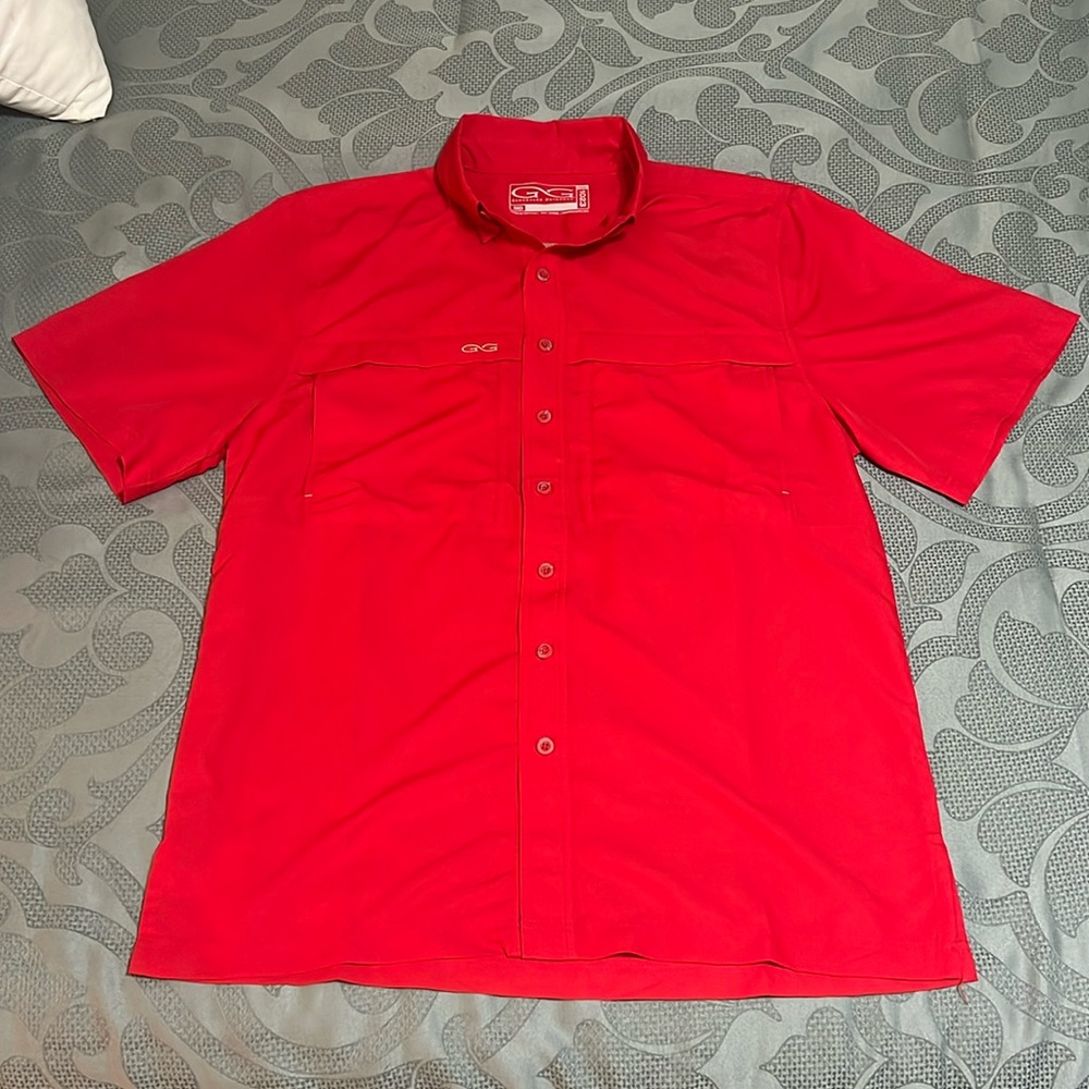 Like New Game Guard Button Down Red